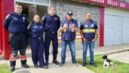 Ladron-armado-se-metio-a-la-subestacion-de-Bomberos-de-Bello-y-robo-celulares