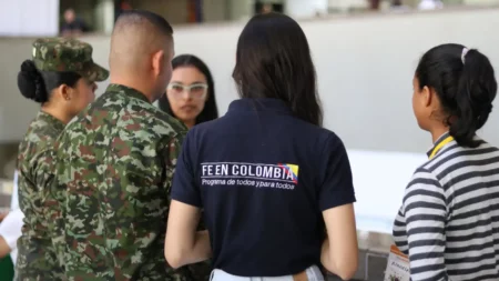 Para eliminar intermediarios entre productores y compradores, Ejército y Gobernación realizaron rueda de negocios