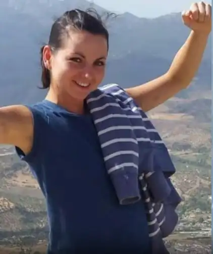 Video| ¡Lamentable! Turista polaca cae al vacío mientras practicaba parapente en Roldanillo, Valle del Cauca 1 Mujer-polaca