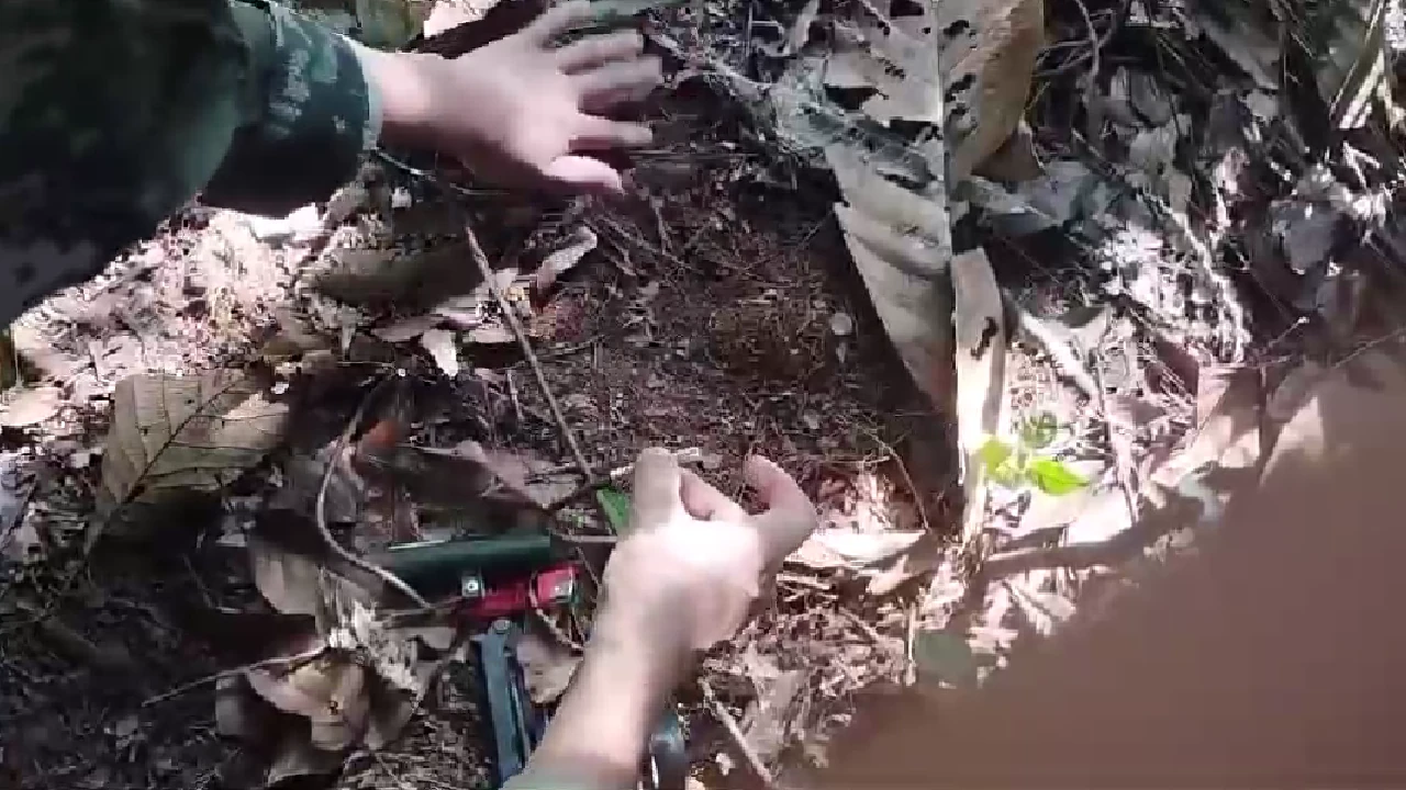 En zona rural de Cáceres hallaron una mina antipersonal que habría sido instalada por el Clan del Golfo 2 mina-antipersonal-destruida-caceres2