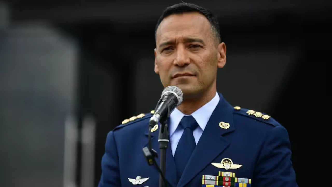 Pedro Sánchez aún no puede asumir su cargo como ministro de Defensa