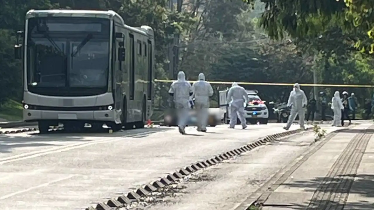 “Nos duele profundamente”: Mensaje del Secretario de Movilidad tras siniestro en Medellín en el que fallecieron dos jóvenes