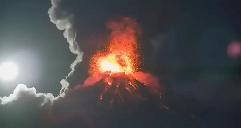 Fotos| ¡Guatemala en alerta! Volcán de Fuego hace masiva erupción y alerta a 30.000 personas 4 Volcán-Guatemala-4