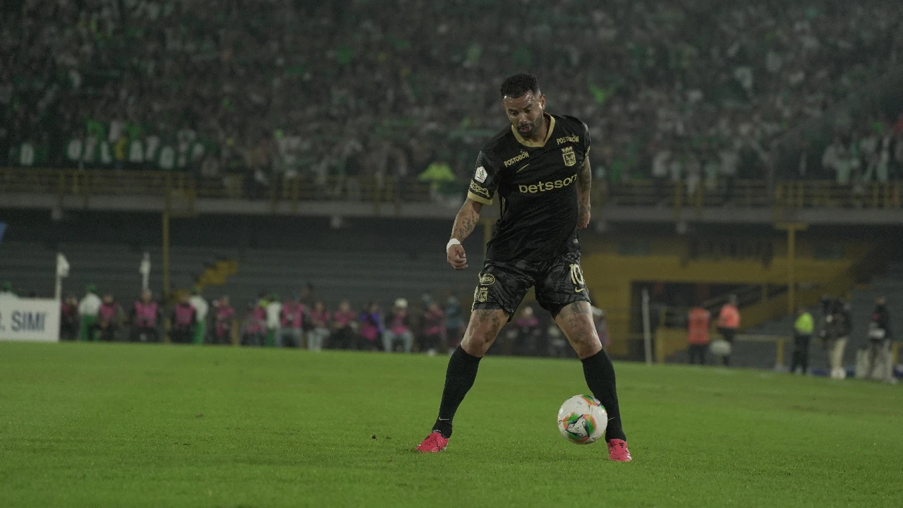 Noche de goles en El Campín de Bogotá, Nacional se puso al día en la Liga con una goleada frente a Fortaleza 6 nacional-vs-fortaleza-goleada-bogota3