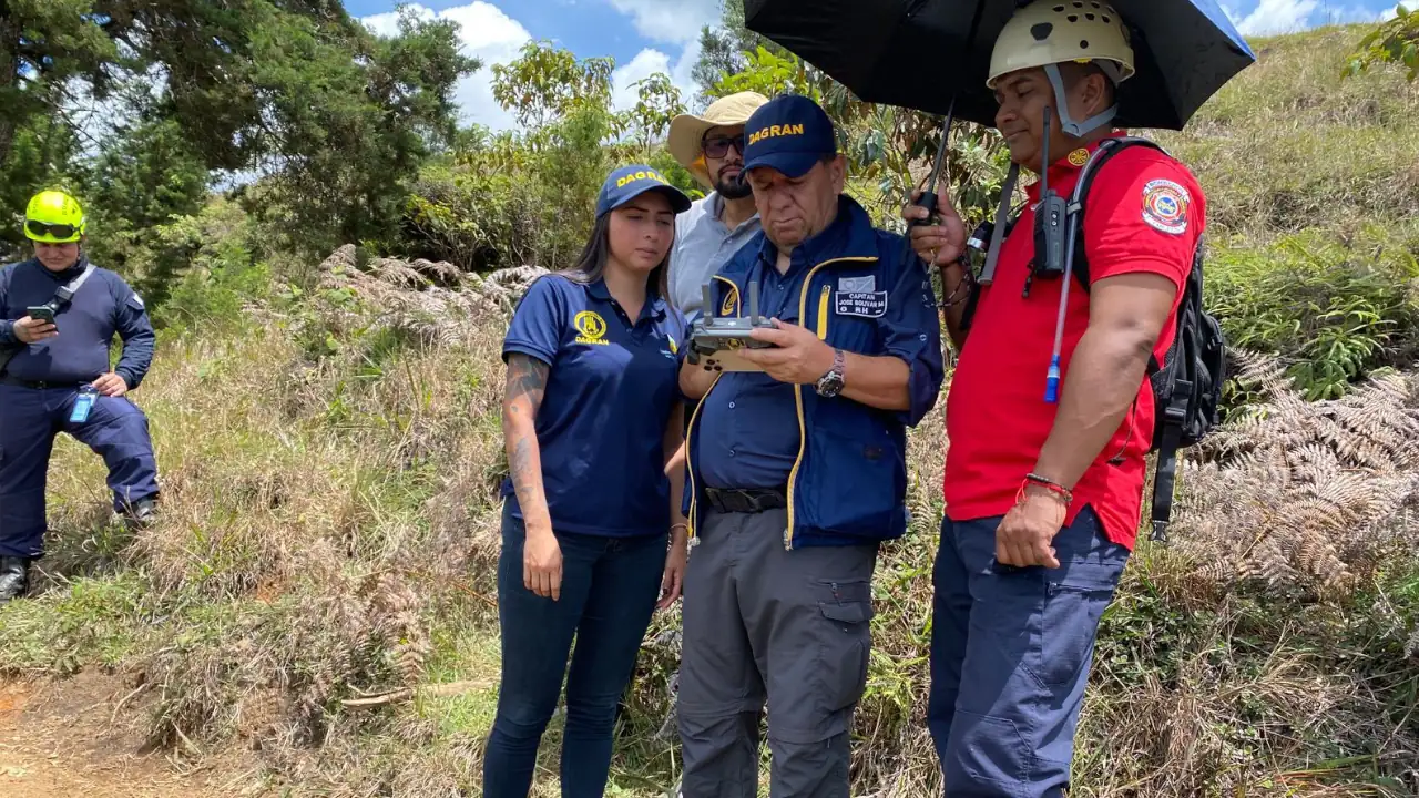 Dagran verifica condiciones tras movimiento en masa en zona rural de Ebéjico 2 Dagran verifica condiciones tras movimiento en masa en zona rural de Ebéjico
