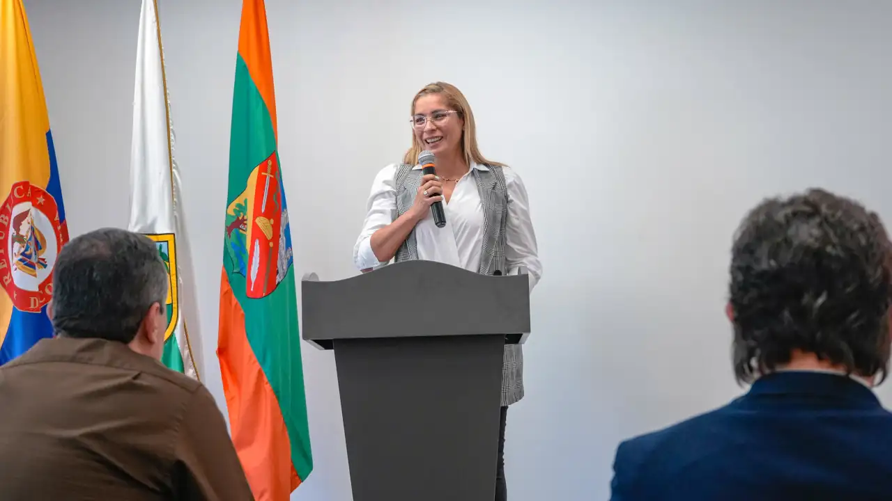 Envigado envía estudiantes a Canadá como parte de su apuesta por el bilingüismo