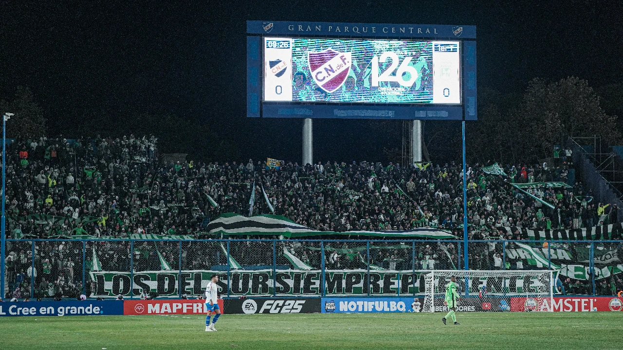 Nacional se derrumba de visita: nueva derrota en Uruguay le costó el liderato del grupo en la Libertadores 4 atletico-nacional-nueva-derrota-visitante-copa-libertadores1