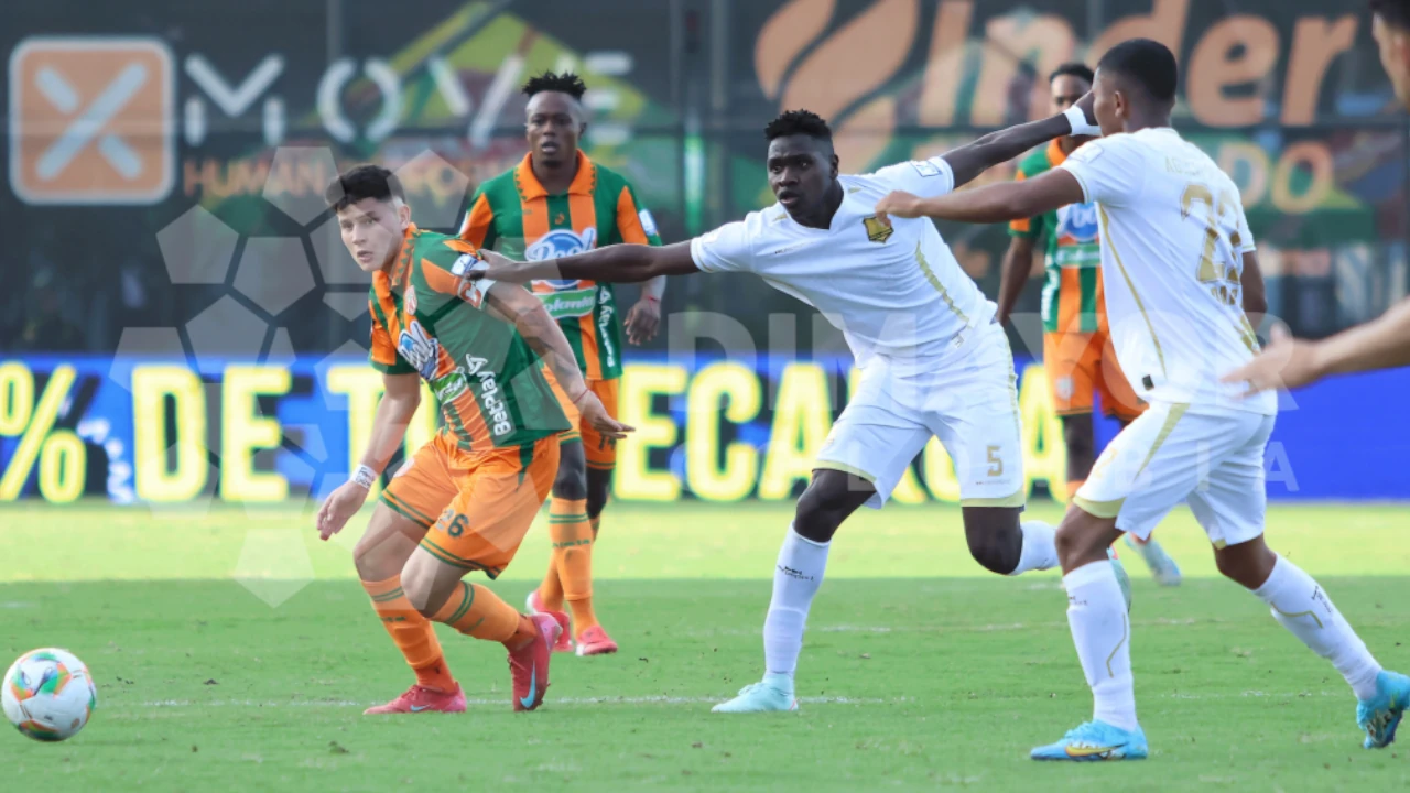 Polémicas en el Polideportivo Sur: Envigado volvió a perder con un arbitraje ‘cuestionado' y sigue comprometido con el descenso 1 envigado-derrota-aguilas-doradas-polideportivo-sur-descenso1
