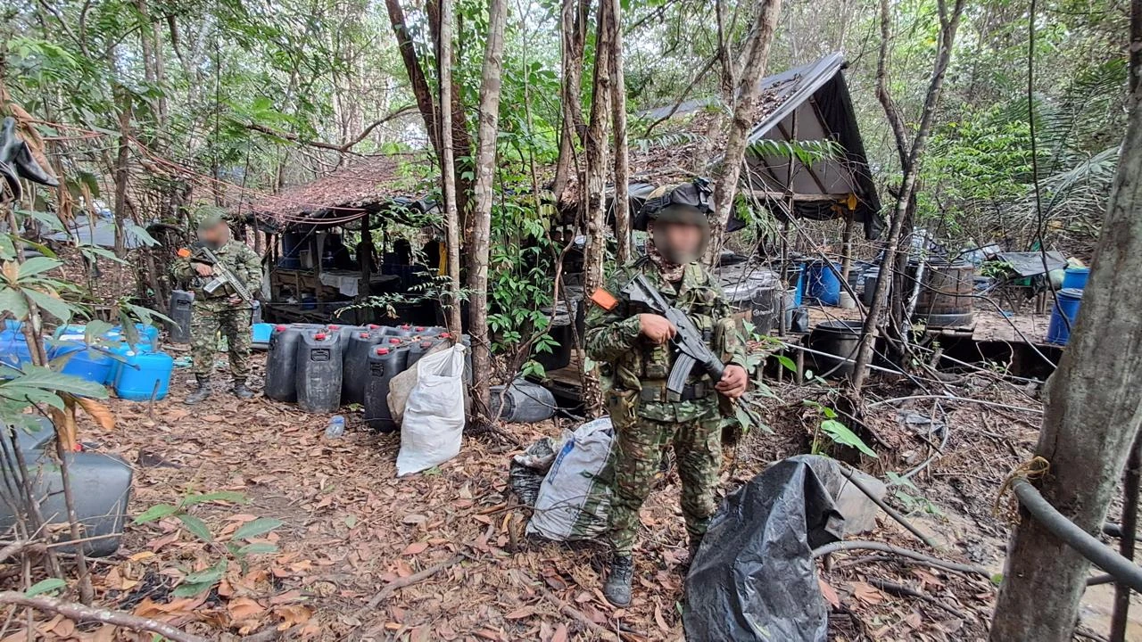 En Antioquia el Ejército ha destruido 31 complejos de coca del Clan del Golfo en lo que va del 2025 1 laboratorios-complejos-cocaina-desmantelados-antioquia-cordoba1