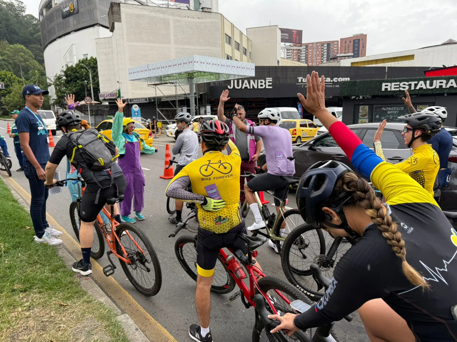Medellín refuerza acciones para proteger a las mujeres en entornos deportivos 2 Entornos deportivos mujeres 2