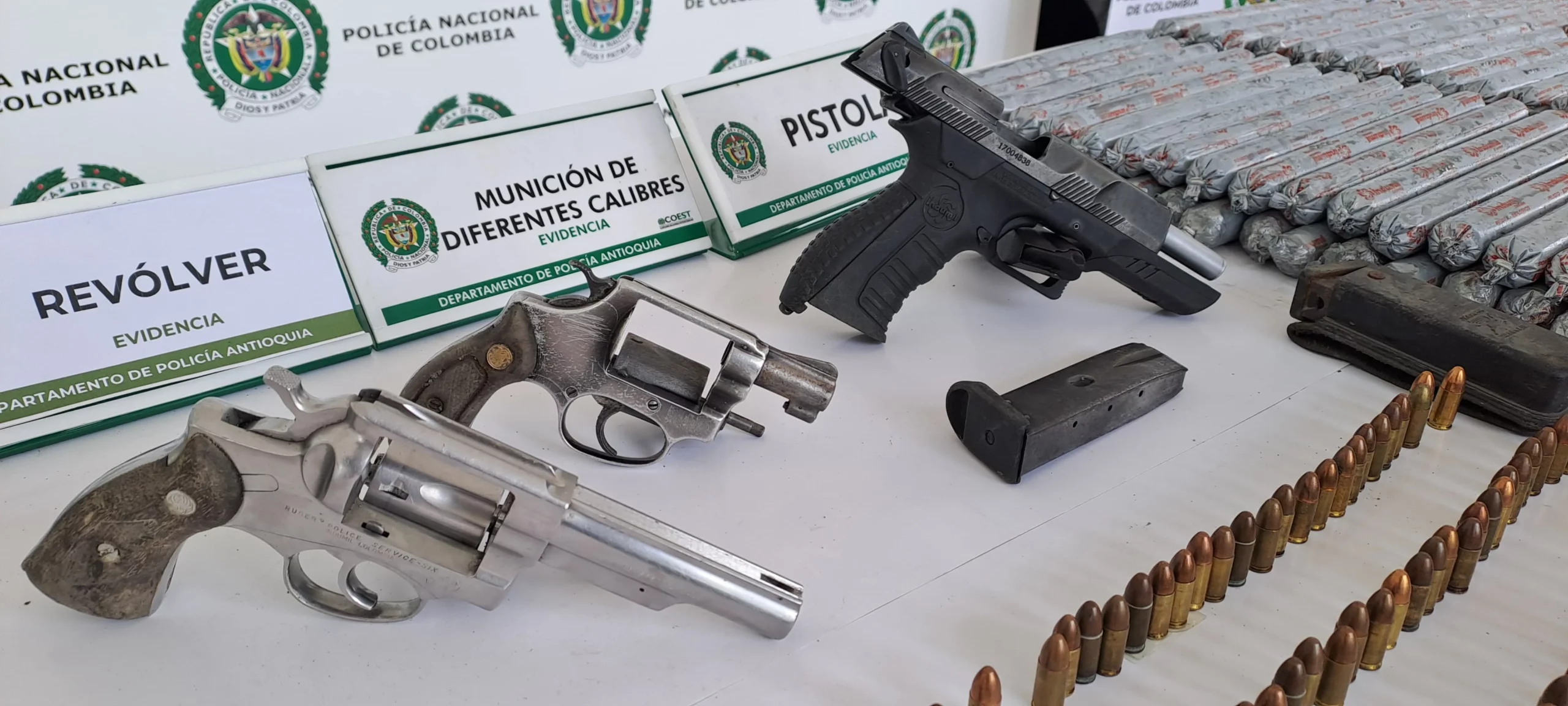 Golpe a la minería ilegal en Buriticá: recuperan zona estratégica, capturan a 4 personas y decomisan arsenal 3 Mineria ilegal Buritica 3 scaled