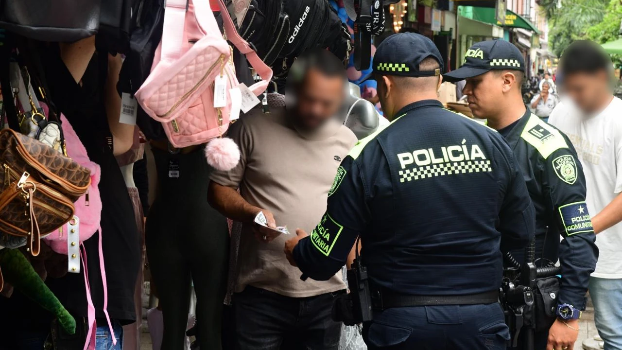 “Comercio Seguro”: la estrategia de la Policía para proteger a los comerciantes del Área Metropolitana 2 camapañas-policia-valle-aburra-comercio-seguro