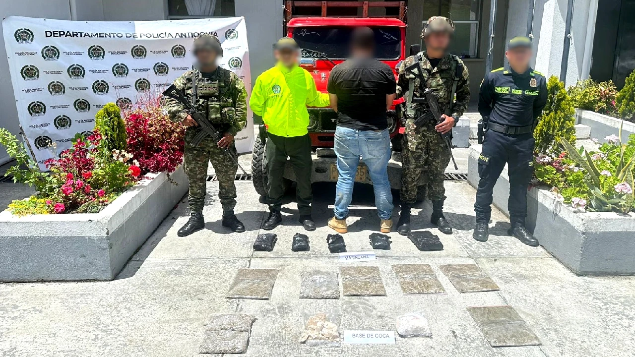Operativos en Antioquia contra el microtráfico dejan dos importantes incautaciones en Sonsón y San Carlos 1 captura-incautacion-droga-sonson-sancarlos-antioquia1
