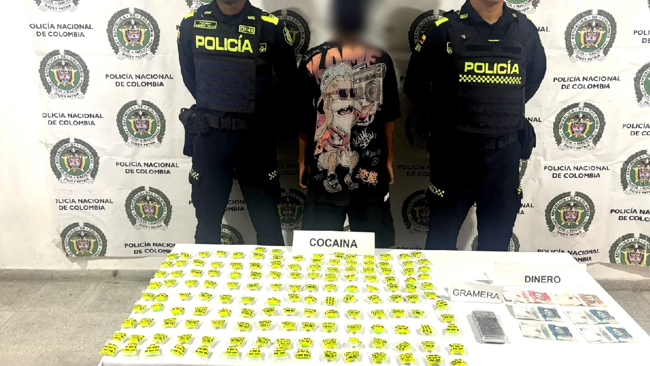 Capturado alias “Boliqueso” tras huir y disparar contra la Policía en el municipio de Amagá 1 capturado-amaga-disparar-policia-aprehension-menor-con-droga-ciudadbolívar1