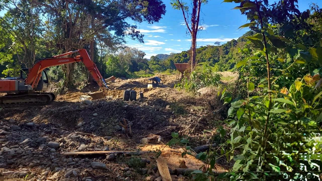 Intervienen minas ilegales en San Carlos donde el Clan del Golfo extraía más de 4 mil gramos de oro 3 golpe-mineria-ilegal-clangolfo-extraccion-oro-sancarlos