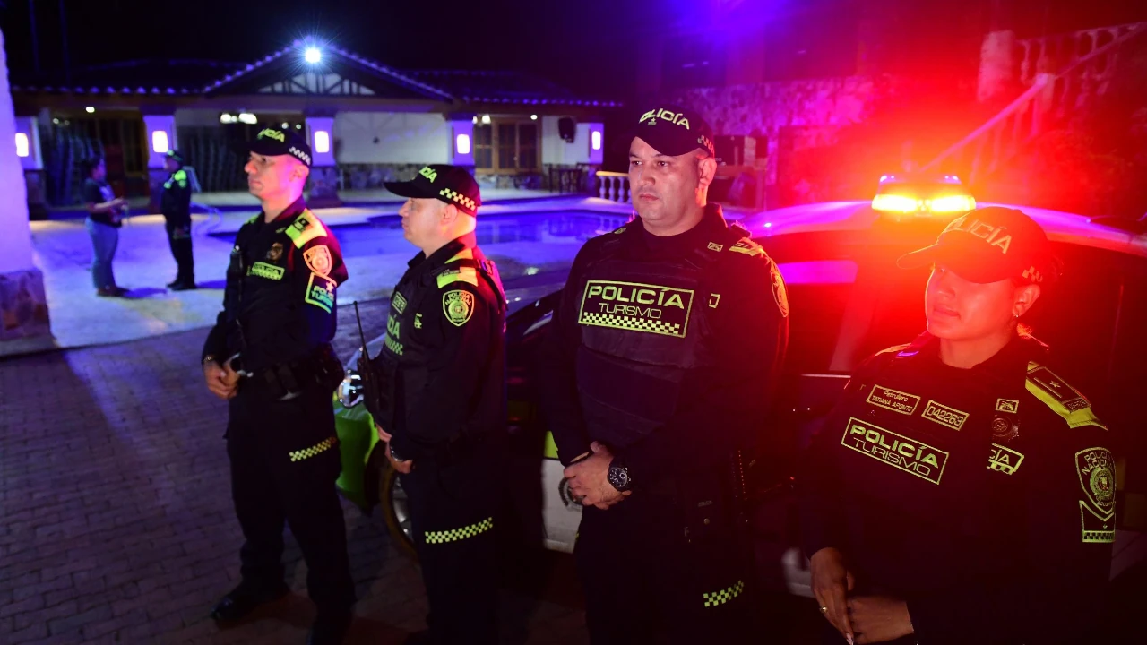 Policía intensifica vigilancia en el Valle de Aburrá para proteger a menores durante temporada vacacional 3 policia-intensifica-labores-seguridad-menores-vacaciones-valleaburra1