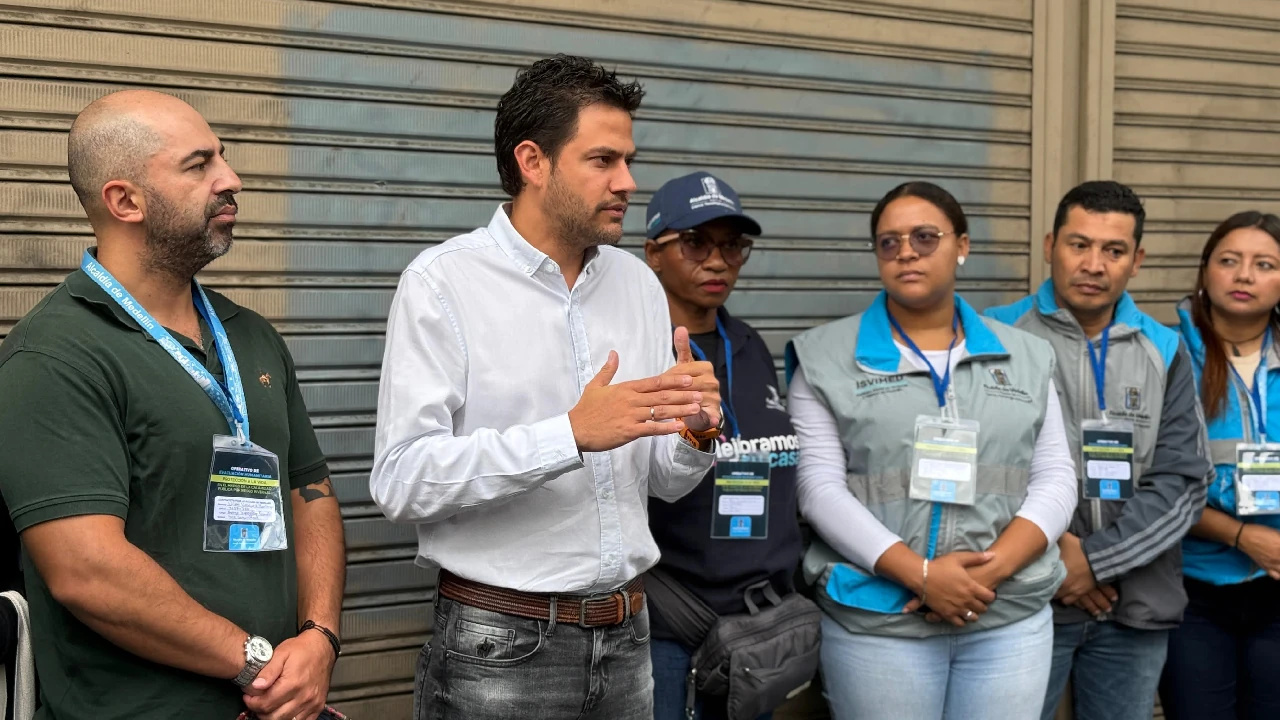Evacuación preventiva en Villatina: autoridades actúan ante riesgo inminente de deslizamiento 1 riesgo-deslizamiento-villatina-tras-emergenica-evacuacion-preventiva4