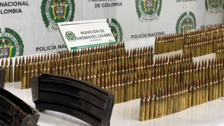 Redada de la Policía contra el ‘Clan del Golfo’ en Antioquia deja siete capturados y once armas incautadas