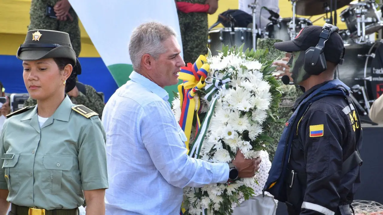 El mar de Antioquia fue protagonista en la conmemoración del 20 de Julio 3 El mar de Antioquia fue protagonista en la conmemoración del 20 de Julio