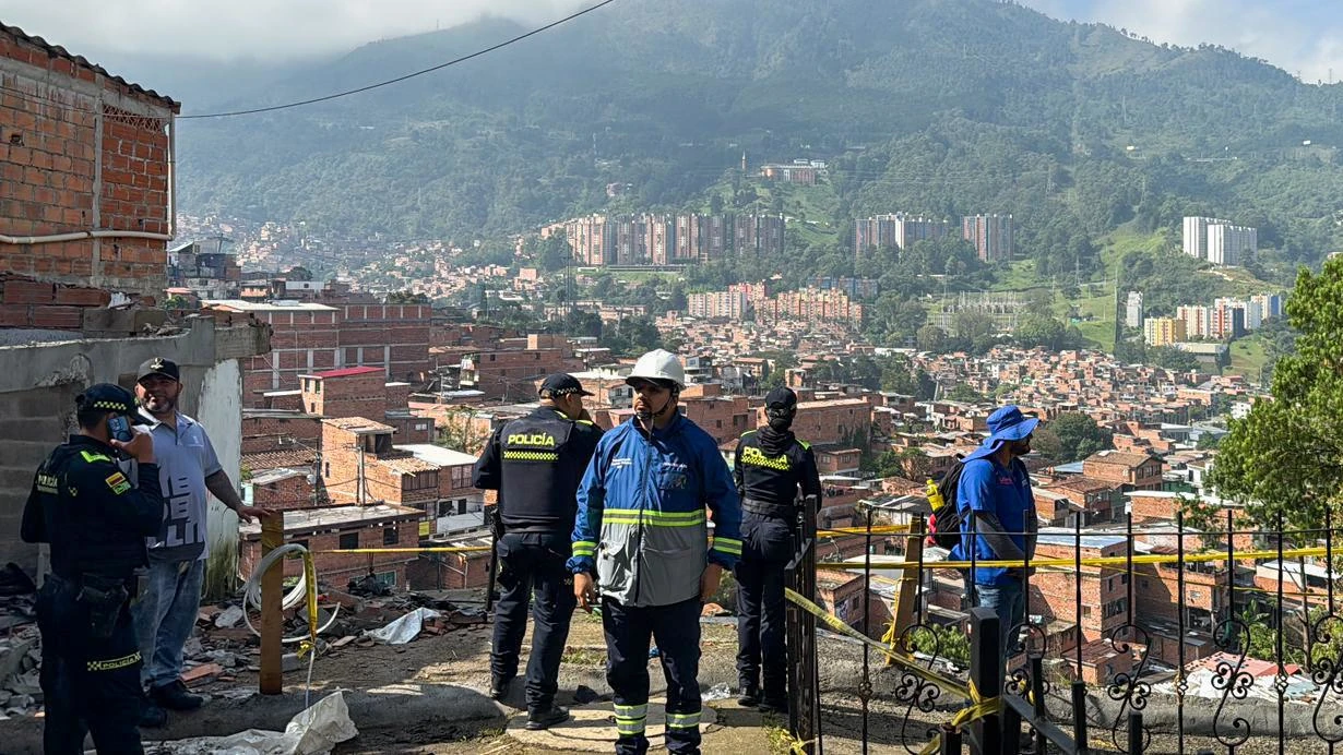 Alcaldía brinda apoyo a familias de Villatina tras emergencia: se han entregado más de 370 ayudas humanitarias 1 Ayudas Villatina 2