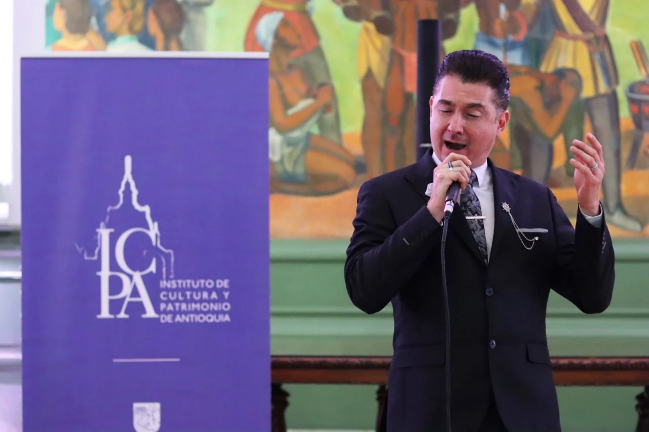 Medellín recordó a Carlos Gardel a 90 años de su muerte con tango y reflexión cultural 2 Fotonoticia 2