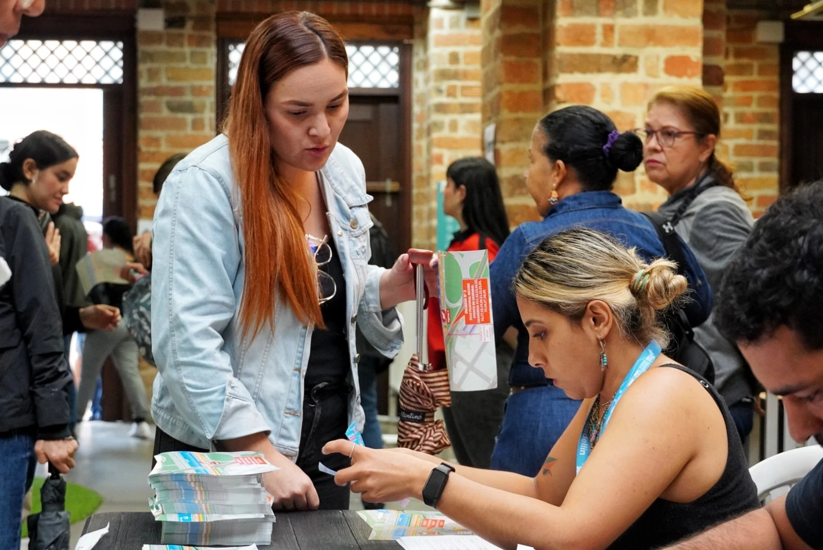 Conozca cómo participar en el sorteo para acceso gratuito a graderías para los desfiles de la Feria de las Flores 2 Sorteo graderias feria de flores 1