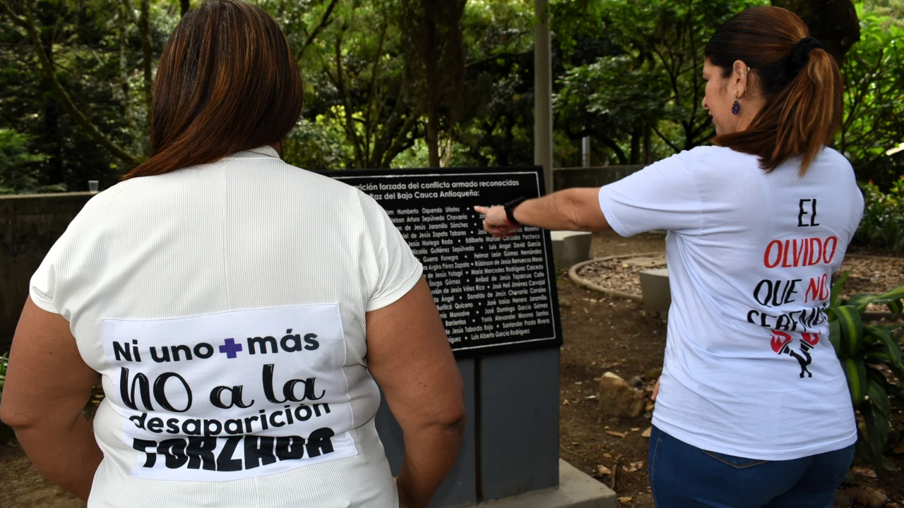 Dignificación y reparación: Antioquia rinde homenaje a las víctimas del bloque mineros