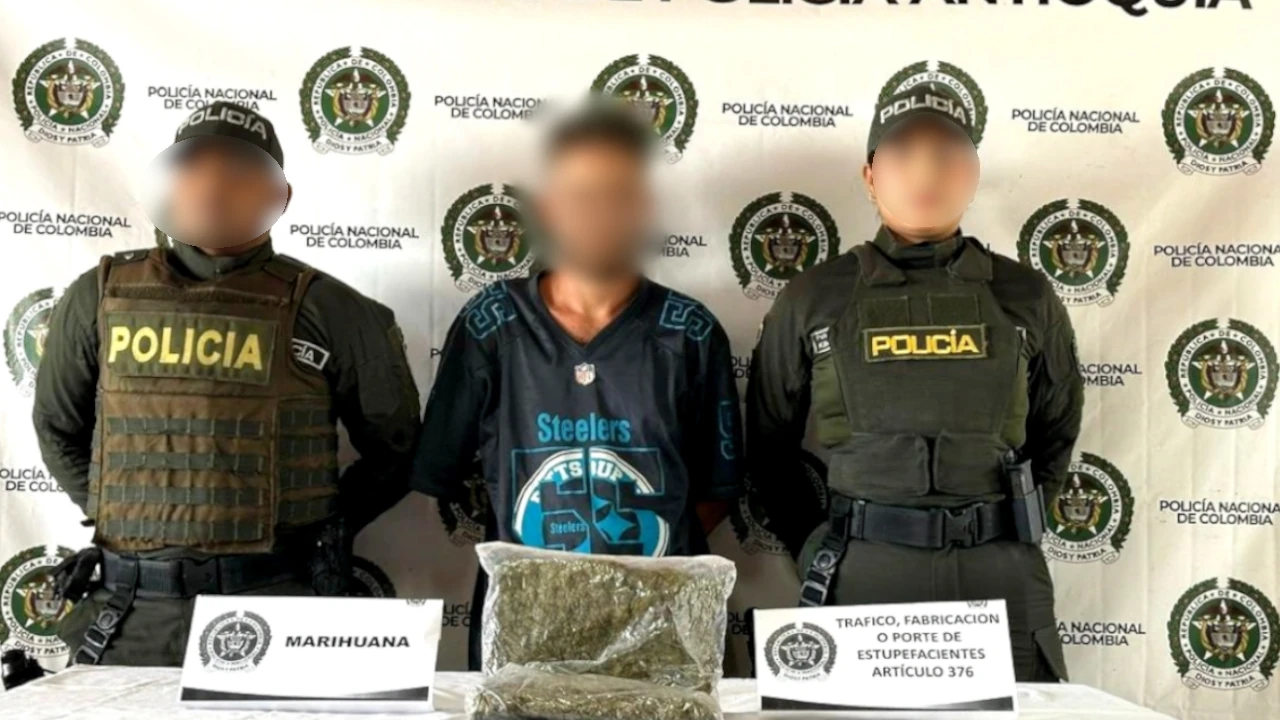 ¡Iba bien cargado! Capturan a un hombre con aproximadamente 500 gramos de marihuana en Santa Isabel
