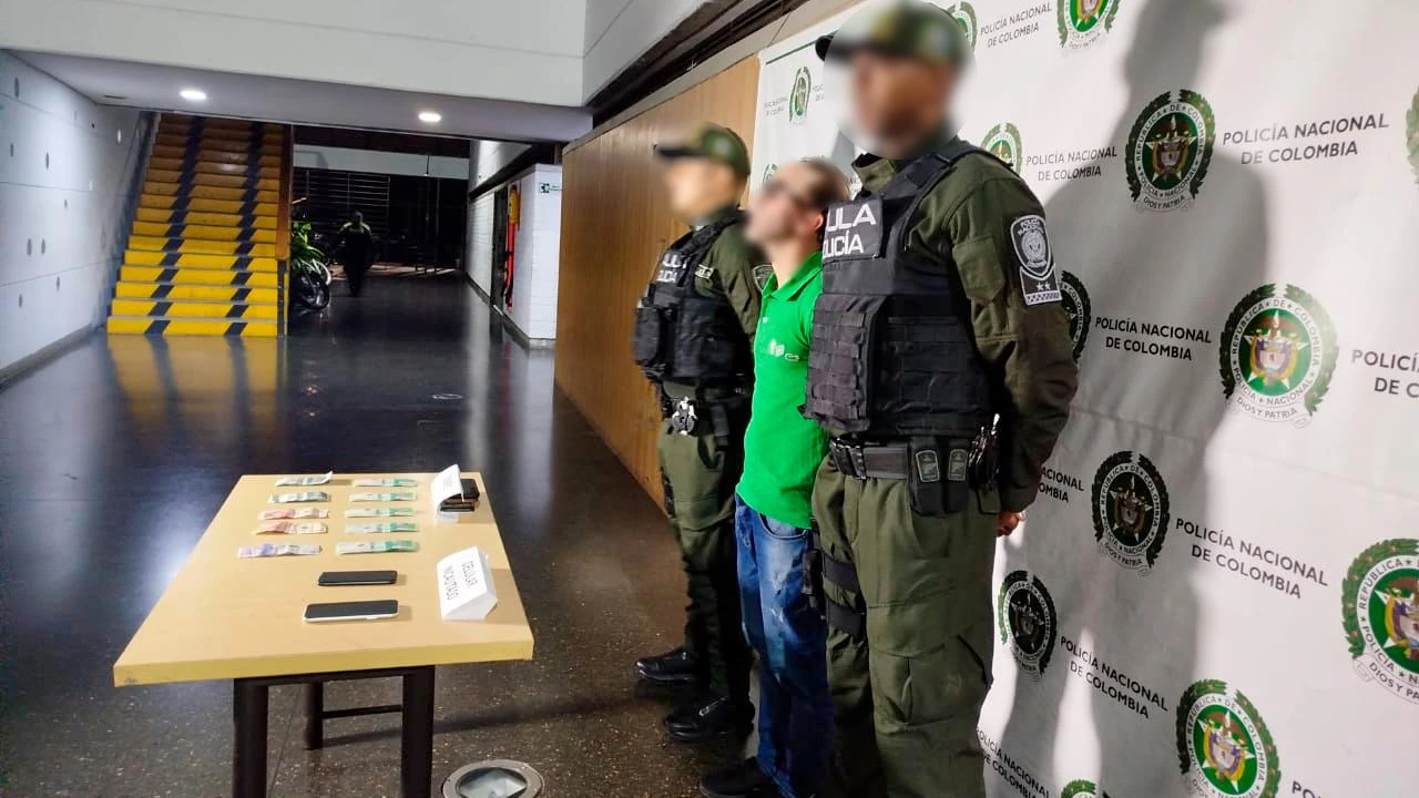 Cae alias “Banano”, presunto cabecilla criminal en Medellín y Bello responsable de extorsiones y narcotráfico 2 capturado-presunto-cabecilla-criminal-medellin-bello1