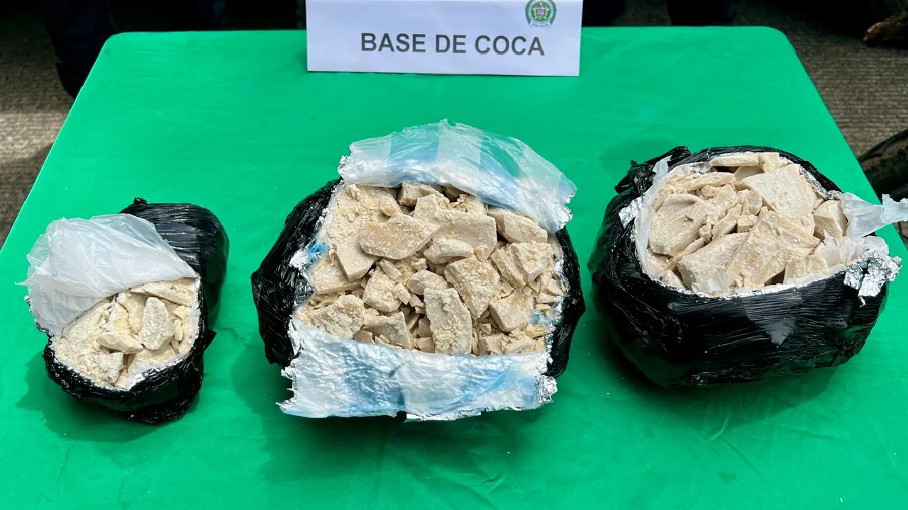 Golpe a las rentas del narcotráfico en Yondó: capturado un hombre con 3.500 dosis de base de coca