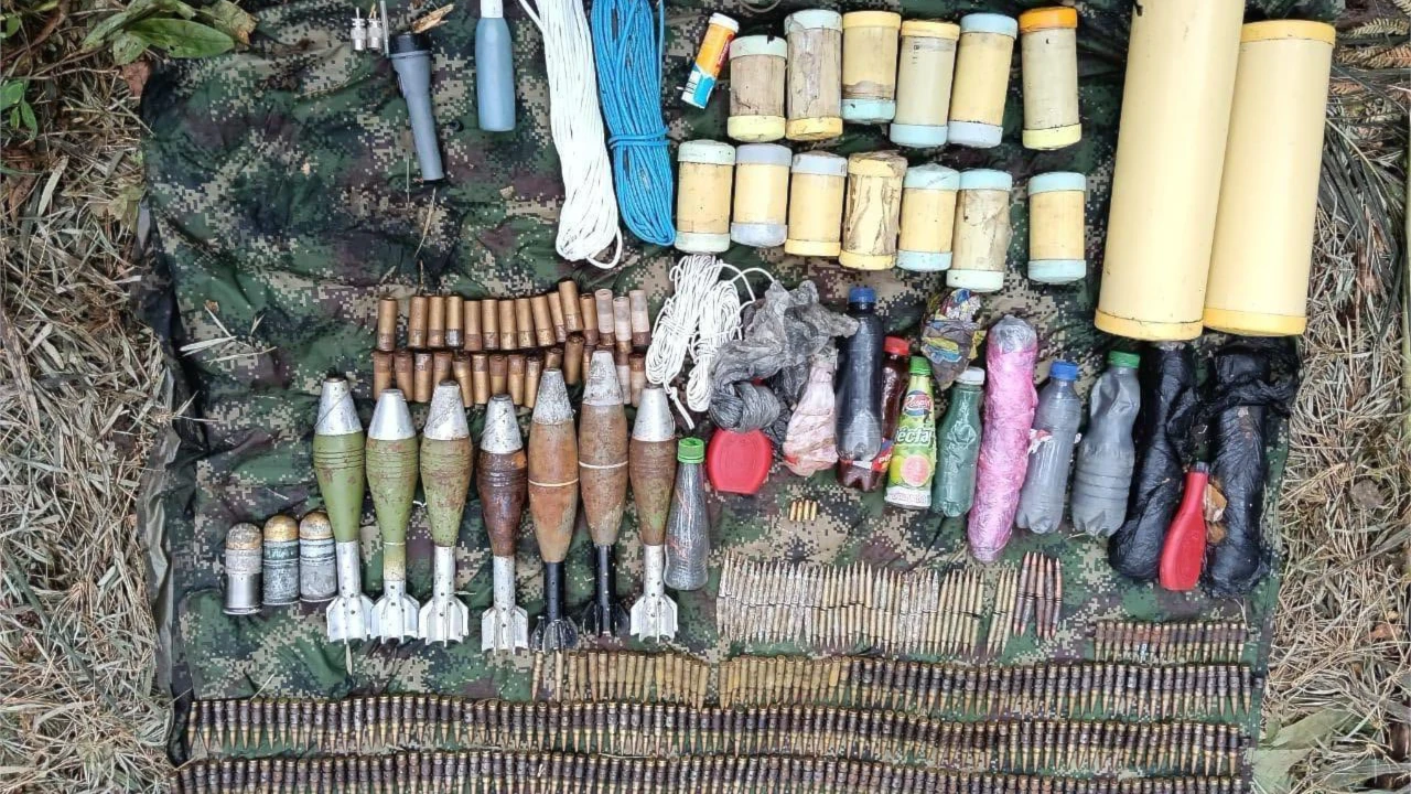 desmantelan campamento y decomisan arsenal de guerra 1 golpe-disidencias-farc-alias-calarca-ituango