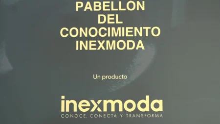 Voces líderes de la moda latinoamericana se dan cita en Colombiamoda 2025, el conocimiento se toma la pasarela