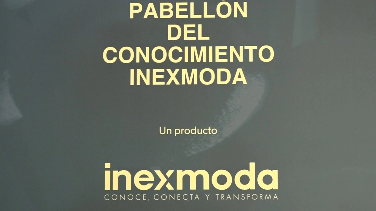 Voces líderes de la moda latinoamericana se dan cita en Colombiamoda 2025, el conocimiento se toma la pasarela