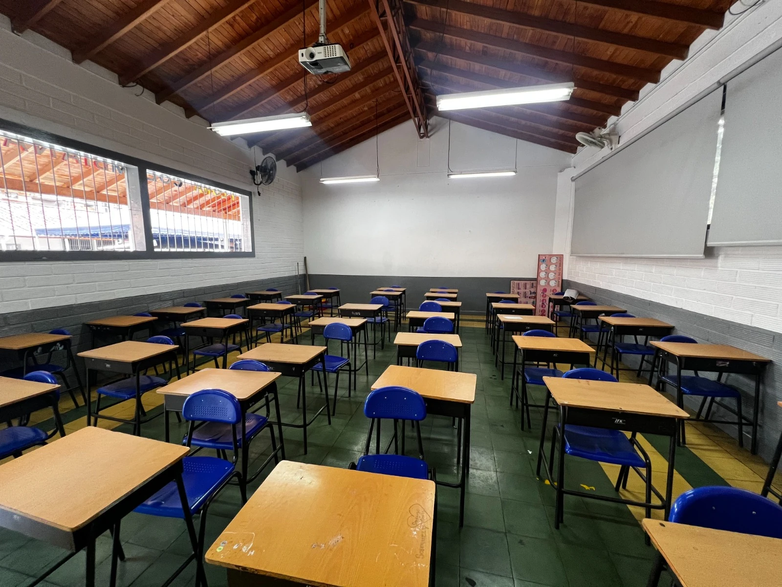 Alcaldía de Medellín ha invertido más de $222.700 millones para recuperar la infraestructura educativa 1 infraestructura educativa 2