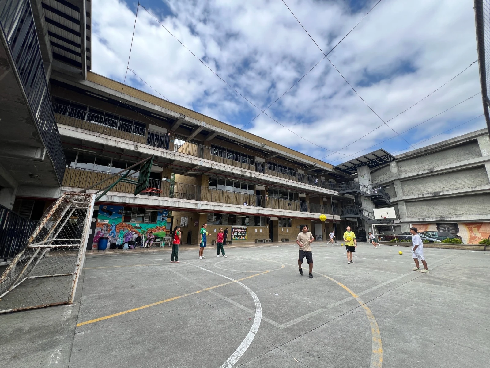Alcaldía de Medellín ha invertido más de $222.700 millones para recuperar la infraestructura educativa 3 infraestructura educativa 3
