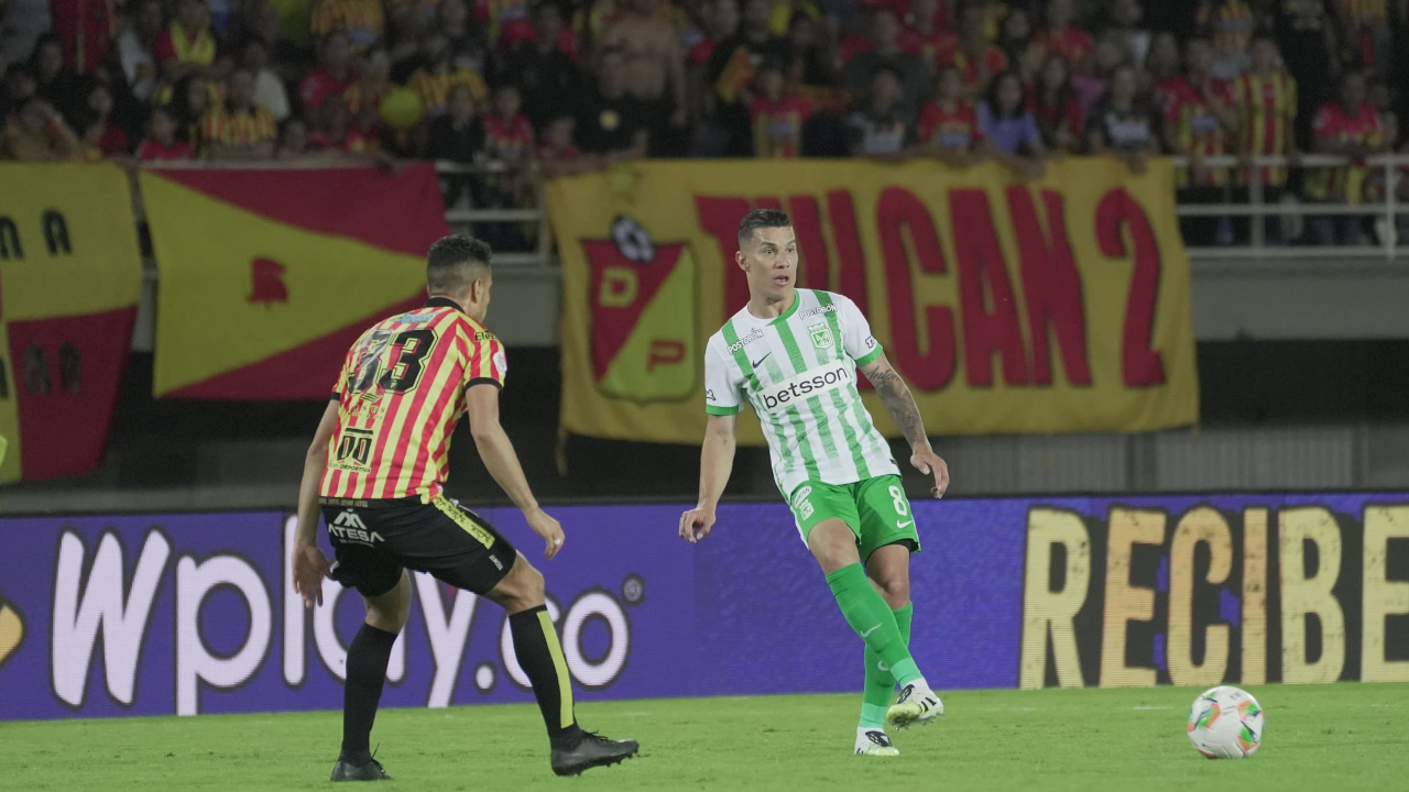 dos expulsados y dura derrota ante el ‘Matecaña' 2 nacional-derrota-pereira-liga-colombiana1