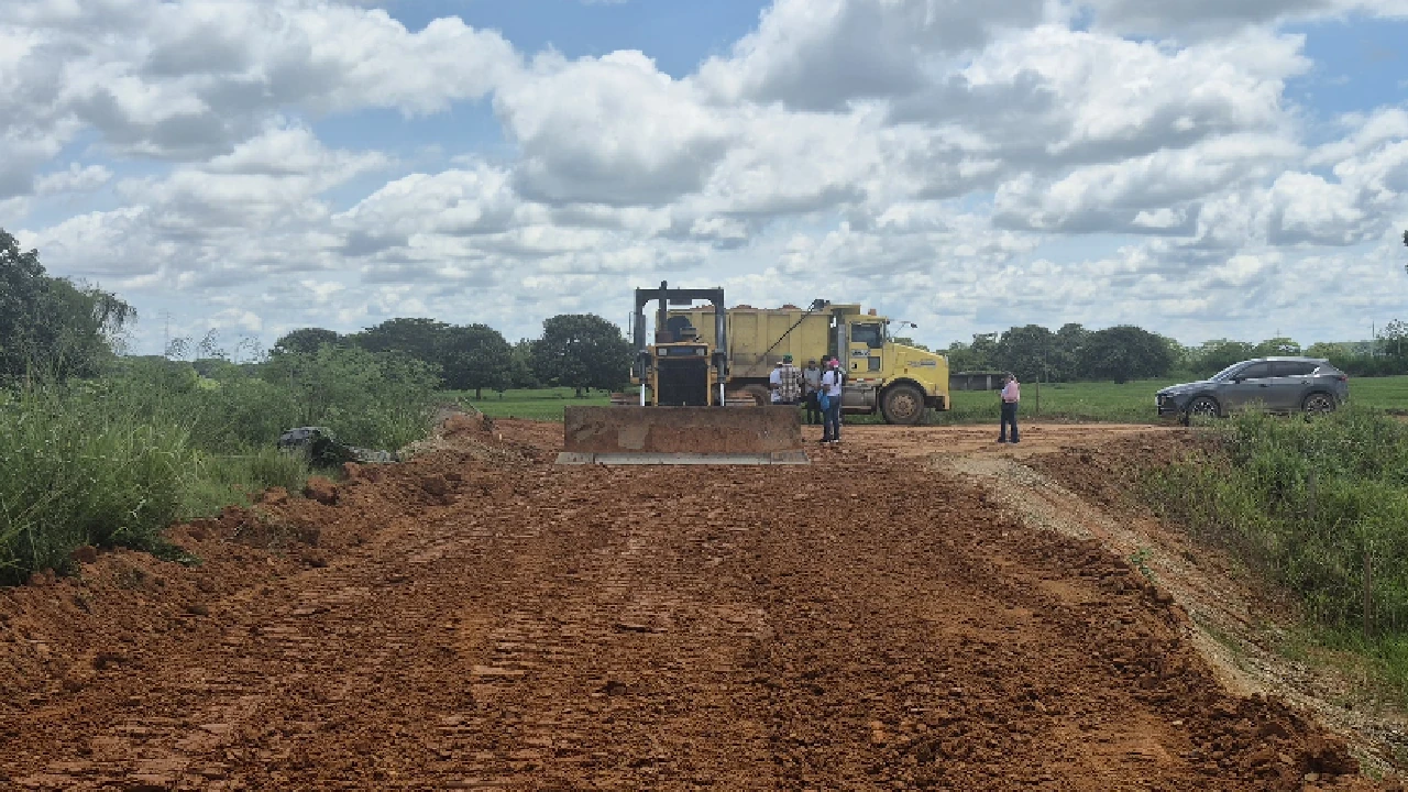 UNGRD fuerza diques en 5 sectores críticos del río Cauca para prevenir inundaciones en Nechí 2 refuerzo-diques-rio-cauca-prevencion-inundaciones-nechi-ungrd